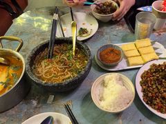 -浩海火燒雲傣家菜(芮欧百货店)