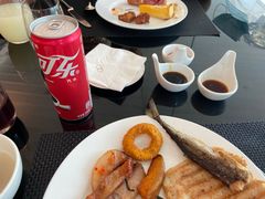 -圣丰索菲特·2 On 988 Café 自助餐厅