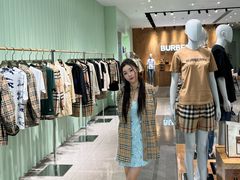 -枫叶小镇奥特莱斯