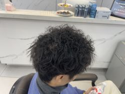 -尤司男士国潮理发馆