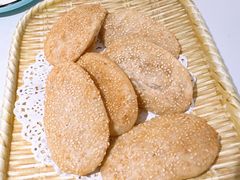 自制烧饼-老火大骨头汤馆