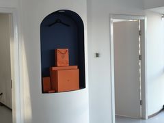 -聚云奢二手奢侈品黄金手表包包回收·中古店(三里屯总店)