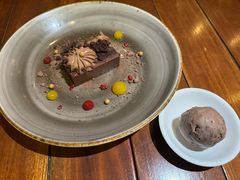 -植物园哈利亚餐厅