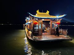 游乐设施-西湖游船