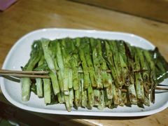烤韭菜-木屋烧烤(岗顶二店)