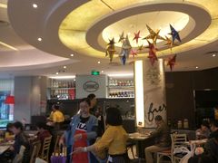 -必胜客(湘隆店)