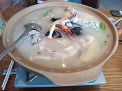 鱼头皇-芳草地度假酒店·野炉中餐厅