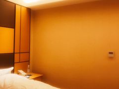 -全季酒店(上海青浦吾悦广场淀山湖大道店)