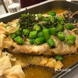 之前喜欢买藤椒的，这次试了荔枝香辣，味道也很好