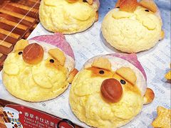 香草卡仕达圣诞老人-CARINO BAKERY&CAFE(人广来福士店)