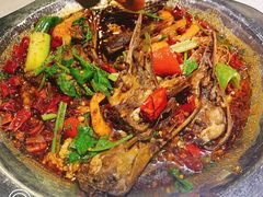 -休记光头香辣蟹干锅店(衣冠庙店)