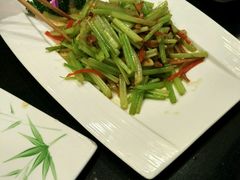 -闫府私房菜·百年鲁菜(恒隆店)