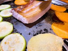 -唯成•韩国炭火烤肉 유성고기