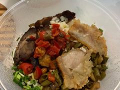 -牛八宝桂林米粉(八里庄店)