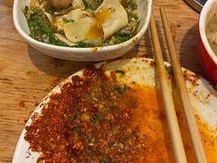 -袁记串串香(泉水轻轨站店)