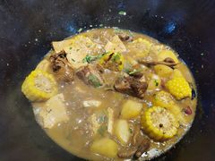 -袁小二大东北铁锅炖(吉祥村总部)