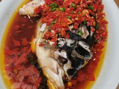 剁椒鱼头-胡子大厨·超级小炒肉(晶耀前滩店)