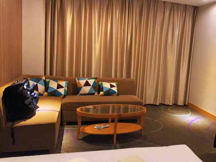 武汉帝盛酒店-"家人出行或者几个朋友商务出行,很适合订必.