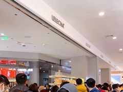 等位区-LELECHA乐乐茶(百货大楼店)