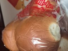 -白玉兰食品甜凤店(合生汇店)