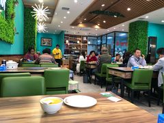大堂-合合春饼·酱骨·东北菜(潘家园店)