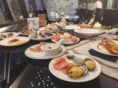 -广州花园酒店-凌璇阁360度高空海鲜自助餐CAROUSEL