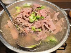 -肖四女乐山跷脚牛肉(世博源店)