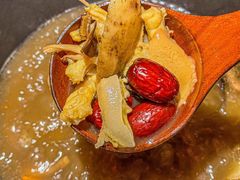 -芸山季·云南山珍菌火锅(人民广场来福士店)