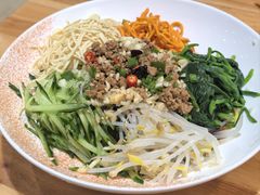 -快乐老家三鲜饺子东北菜(南六中路店)