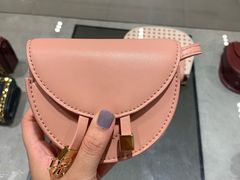 -CHARLES&KEITH(城西银泰店)