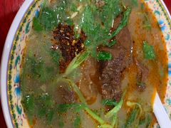 -金杨拉面王小吃面馆·牛三宝面·红烧牛肉粉