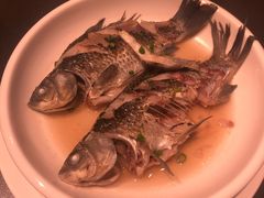 红烧小鲫鱼-江滨九号.中餐厅(滨江店)