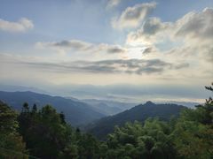 -罗田薄刀峰风景区