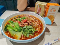 -菲哥麻辣烫(贵山小区店)