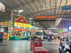 -曼阁市场水果批发市场