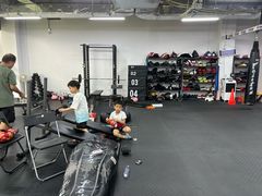 -FIGHTMAN格斗俱乐部(长宁临空店)