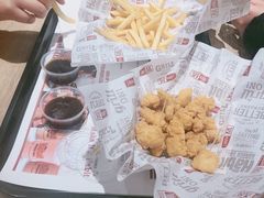 -The Habit Burger Grill 哈比特汉堡(爱琴海店)