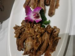 -梅利汴京烤鸭•开封豫菜地标店(东大街店)