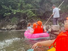 -安吉龙王山峡谷漂流