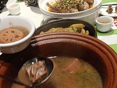 -鑫小城故事·藕汤·家常菜(台北一路总店)