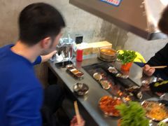 -马路牙子烧烤音乐酒馆(望京店)