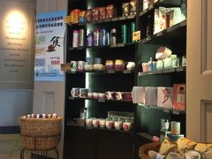 -星巴克(港汇1号办公楼店)