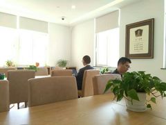 -淮海中路街道图书馆