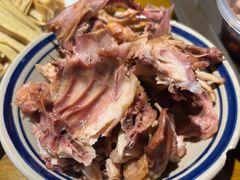熏酱鸡骨架-聚合鑫东北熏酱熟食麻辣面(长阳店)