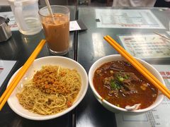 -牛记咖喱美食(十月初五日街店)