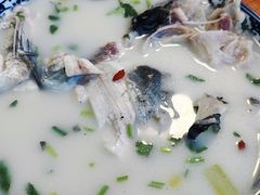 -美顺香食府鱼头老店(雪野湖店)