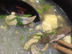 鸭血粉丝汤-百年尹氏汤包(湖南路狮子桥店)