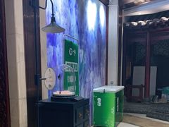 -一家人(凯旋路店)