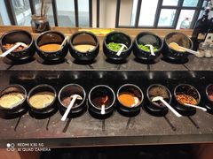 自助调料区-贰重天冰煮羊自助火锅(东坝店)
