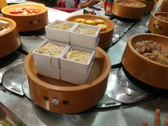 -龍歌自助小火锅(市南金茂湾店)
